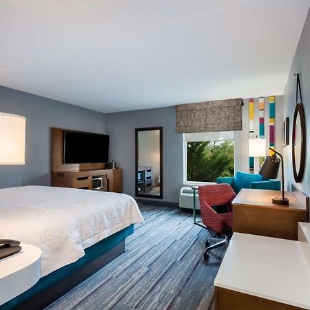 Hampton Inn & Suites Herndon-Reston Екстер'єр фото