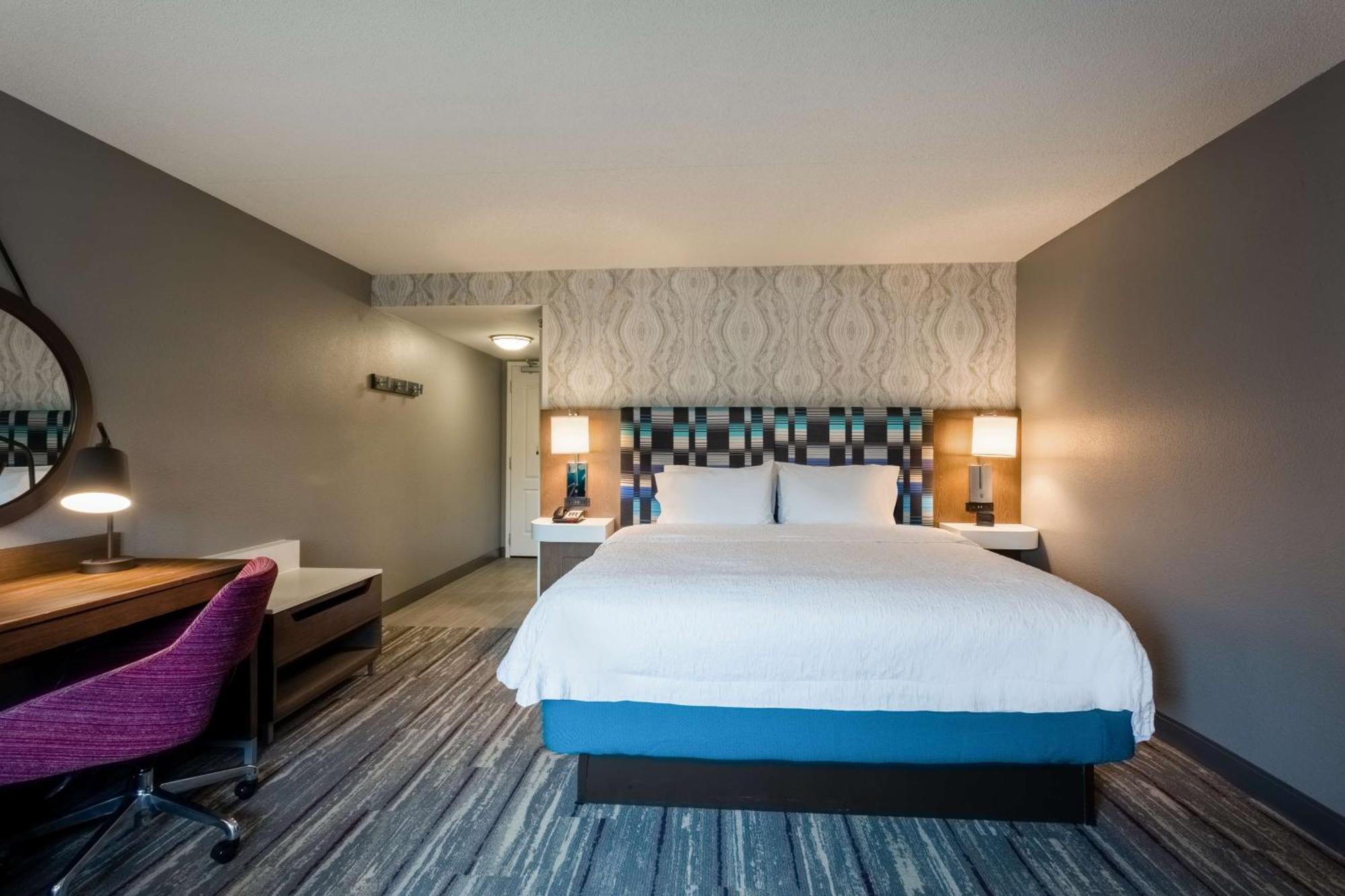 Hampton Inn & Suites Herndon-Reston Екстер'єр фото