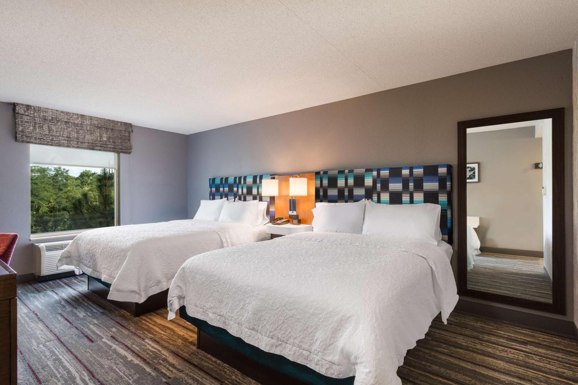 Hampton Inn & Suites Herndon-Reston Екстер'єр фото