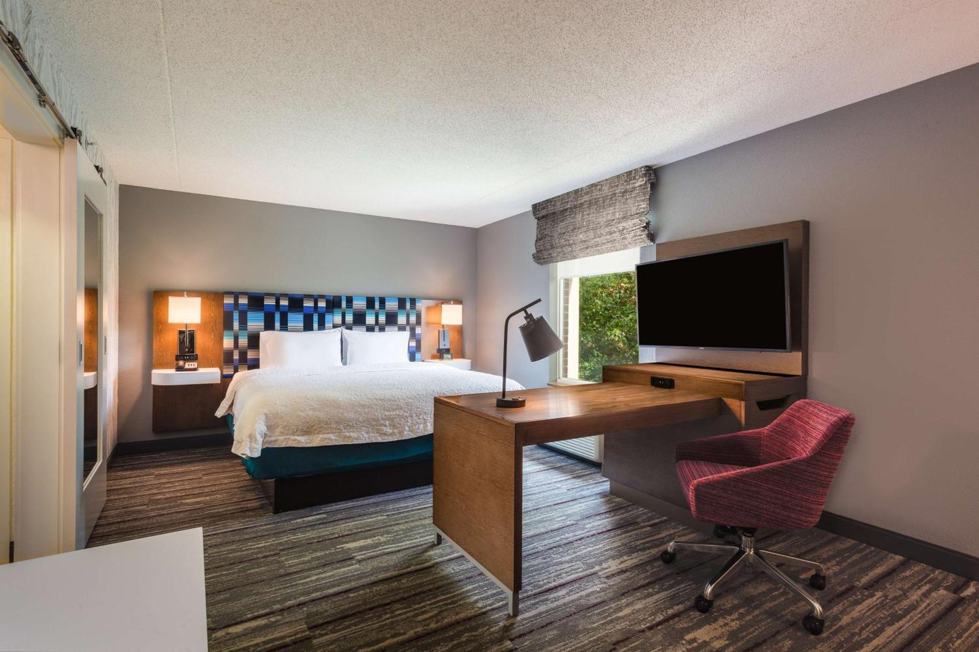 Hampton Inn & Suites Herndon-Reston Екстер'єр фото