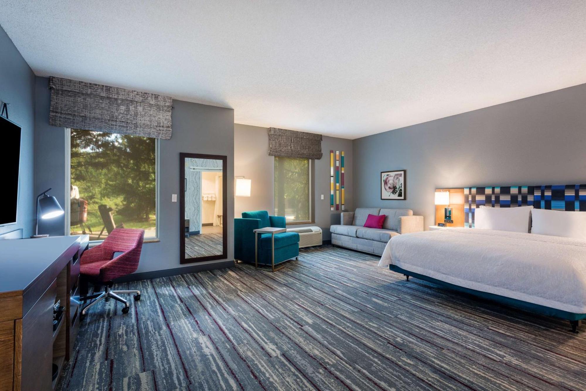 Hampton Inn & Suites Herndon-Reston Екстер'єр фото