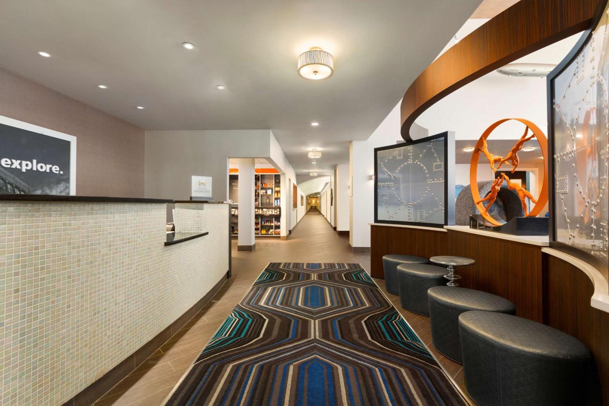 Hampton Inn & Suites Herndon-Reston Екстер'єр фото