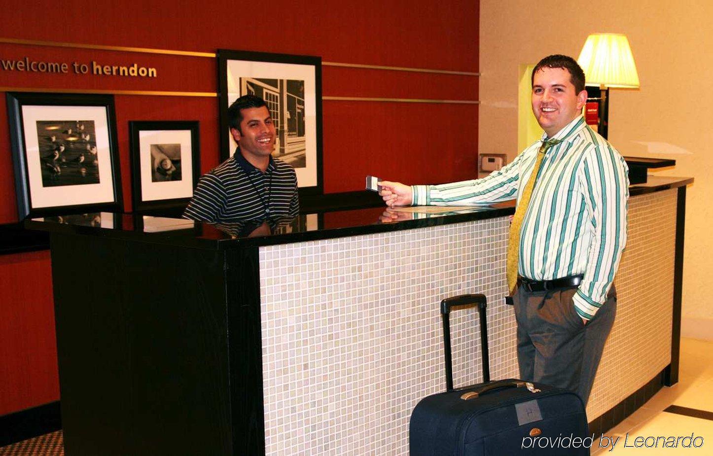 Hampton Inn & Suites Herndon-Reston Інтер'єр фото